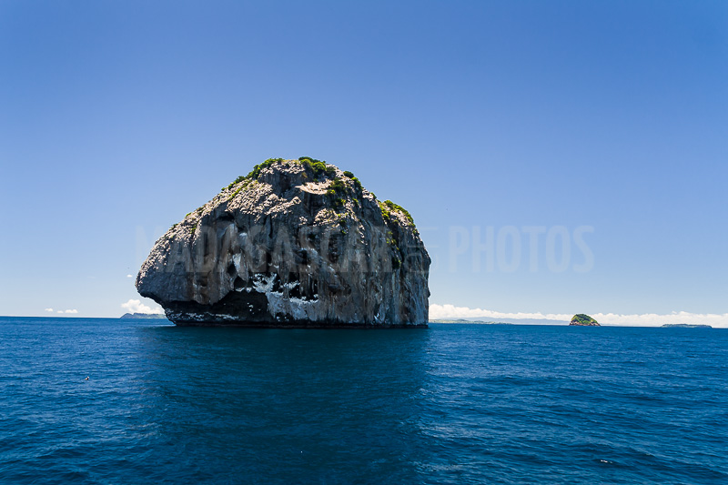 A rock of the 4 brothers, The Mitsio